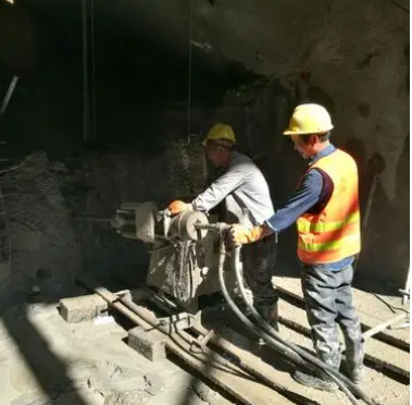 那曲水下抗分散灌浆料特点 水下不分散注浆料介绍